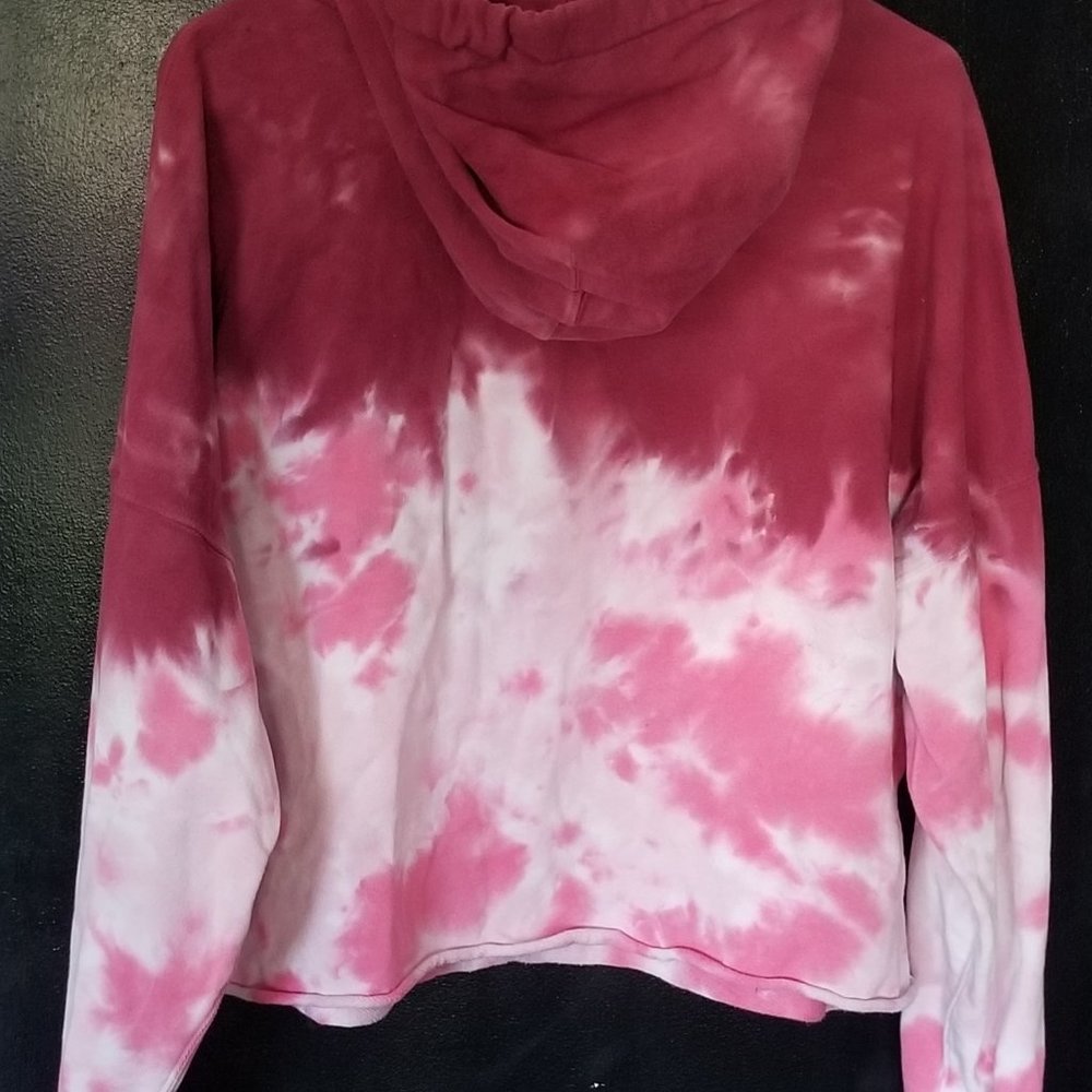 Calvin Klein High Tide Cosmic Pink Tie Dye Cropped Sweatshirt - Picture 5 of 5